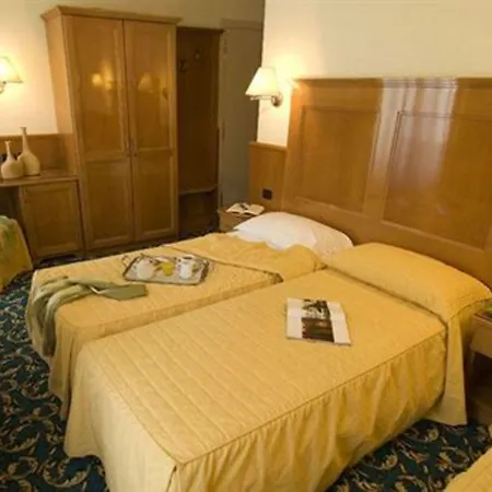 Hotel Cinque Giornate-3